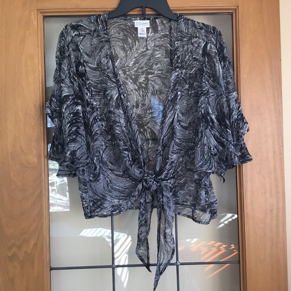 Motherhood maternity sheer wrap